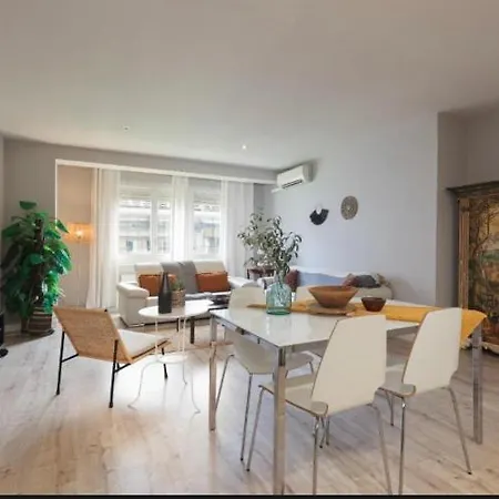 Diagonal Avenue Apartmán